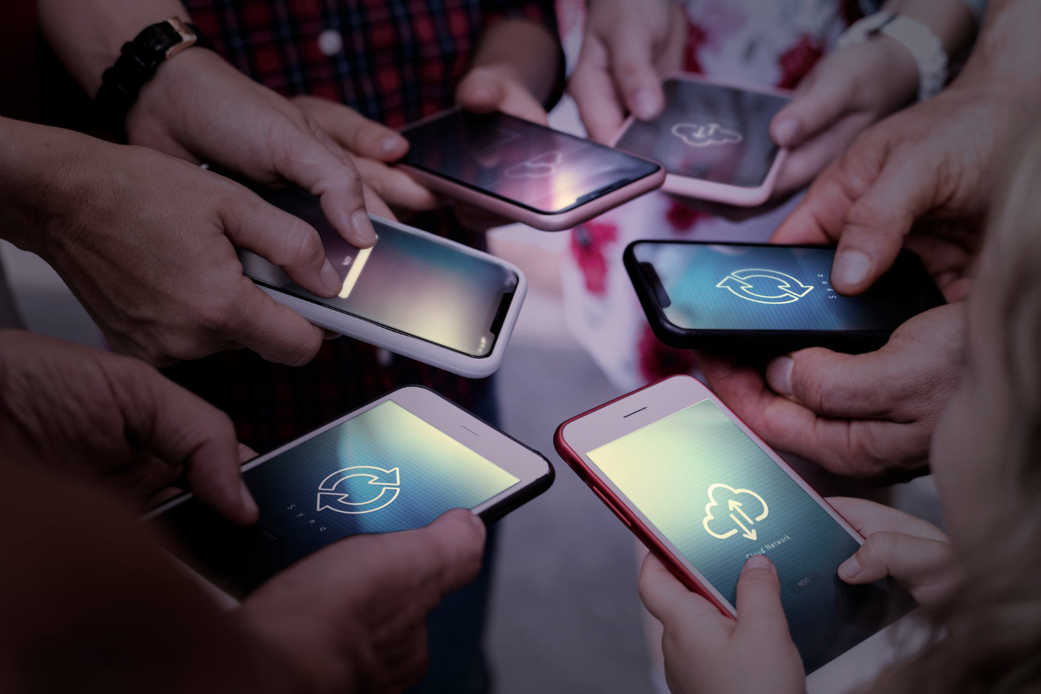 What Is Geofencing, and How to Stop Apps Drawing a Circle Around You