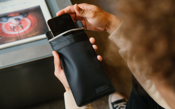 Track someone location with phone number deals