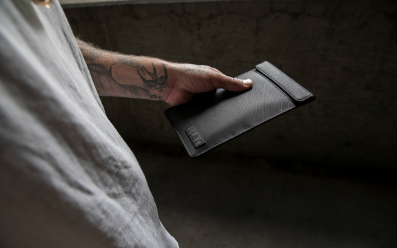 Faraday bag for phones