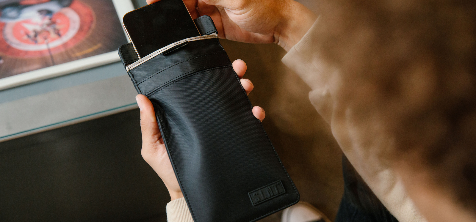 Faraday Phone Sleeve