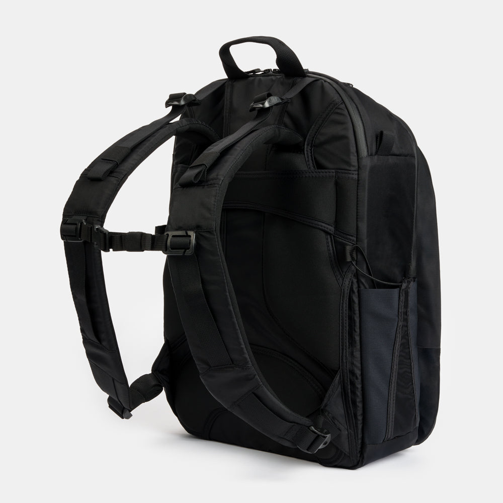 Side view of Incognito Faraday Backpack