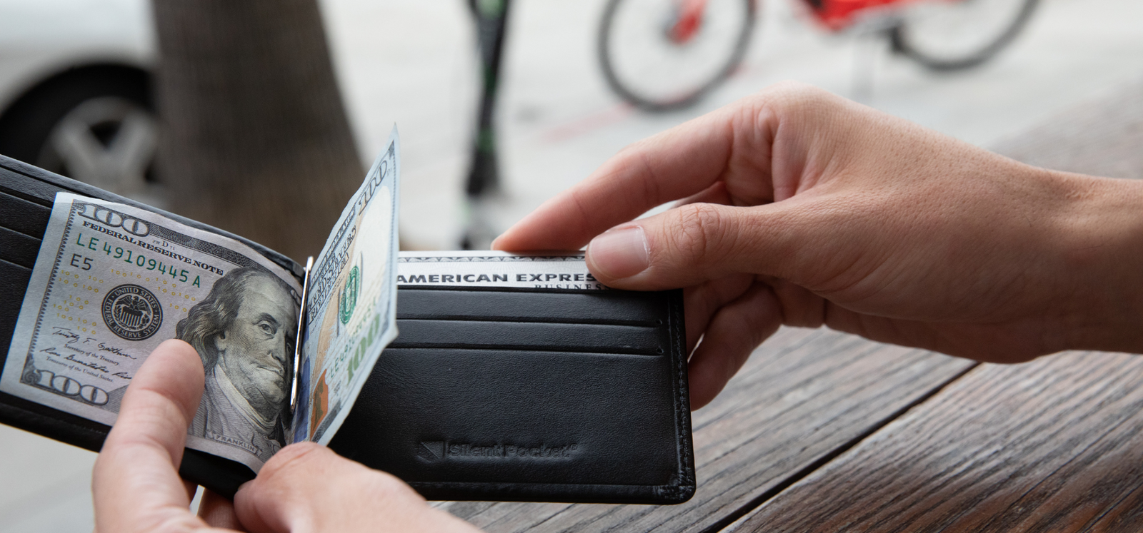 RFID -blokkerende lommebok for pengeklipp
