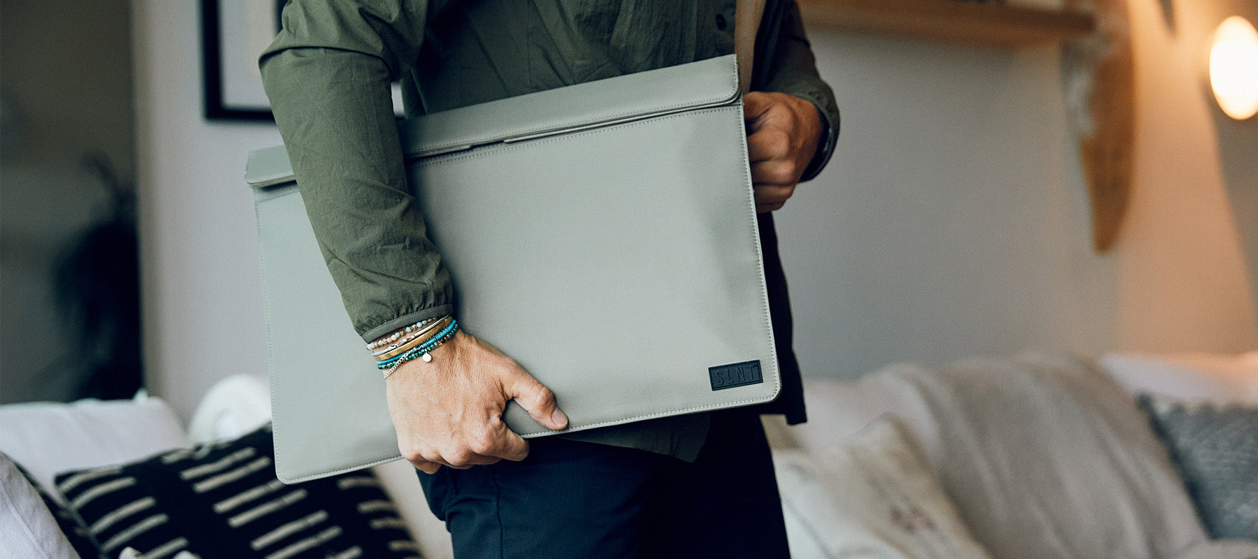 Faraday bag for laptop