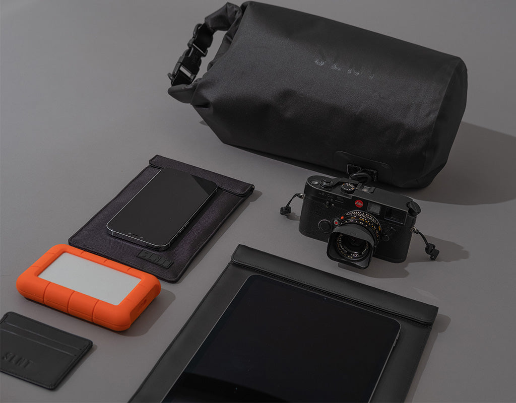 Faraday bags with devices