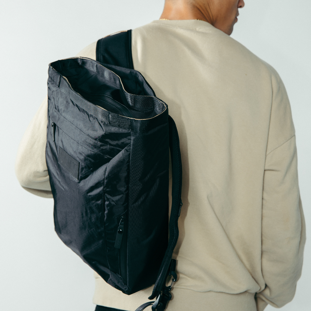 Invisible 2025 backpack mini